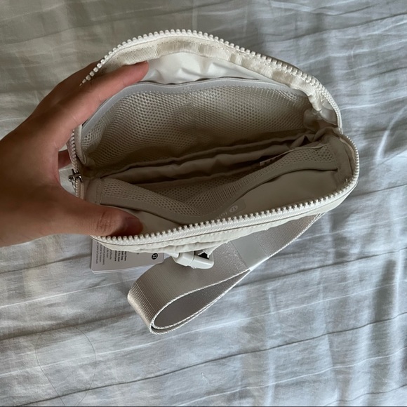 lululemon athletica Bags Lululemon White Opal Everywhere Belt Bag